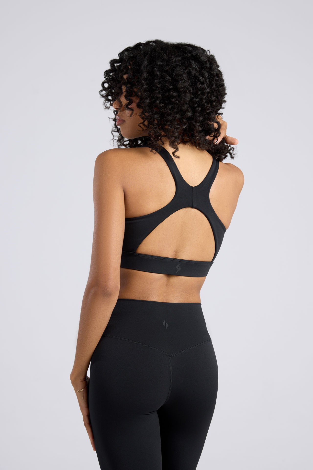 The Shayla Racerback Sports Bra - True Black